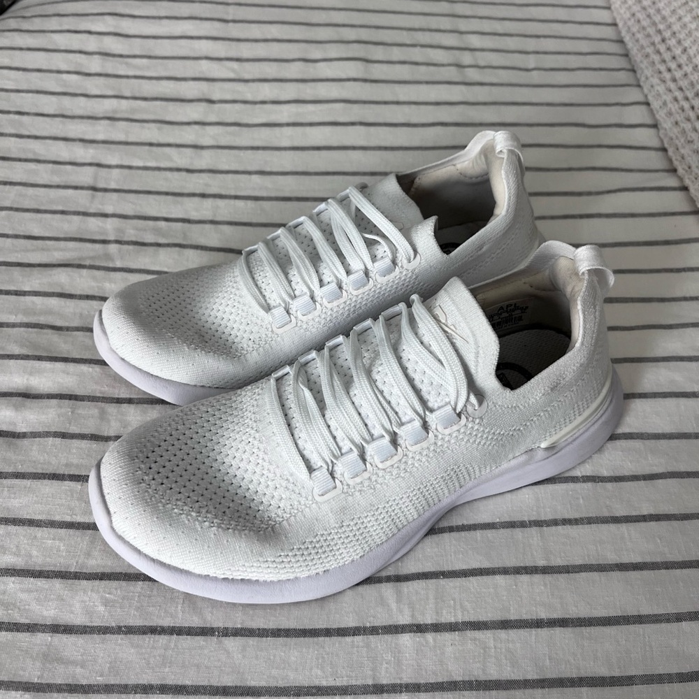 APL Women's TechLoom Breeze